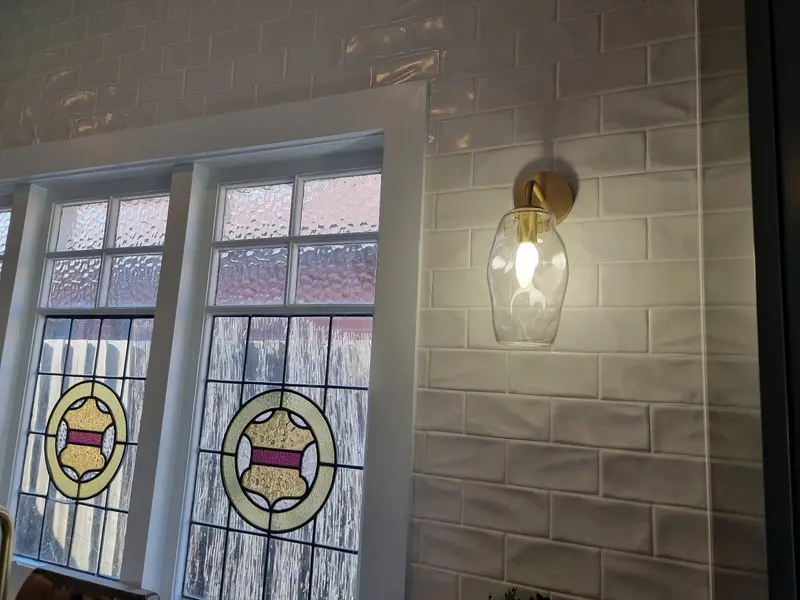 Front door lighting